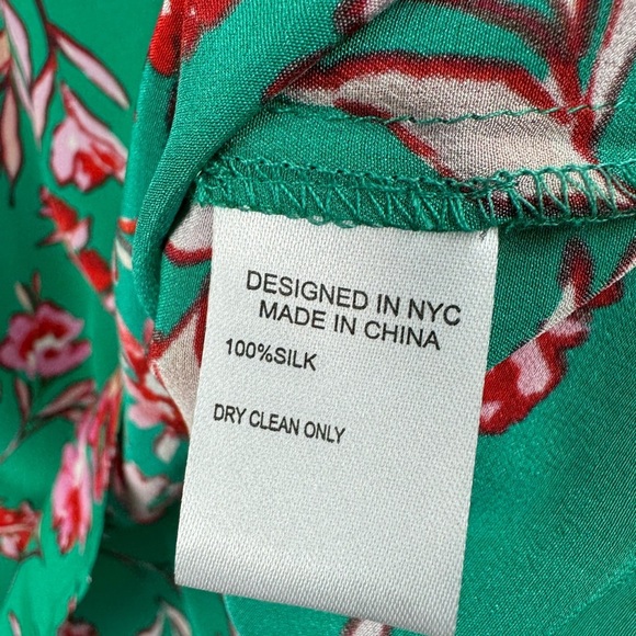 Yumi Kim Size Small 100% Silk Dandelion Emerald Floral Popover Top Long Sleeve - Picture 7 of 7